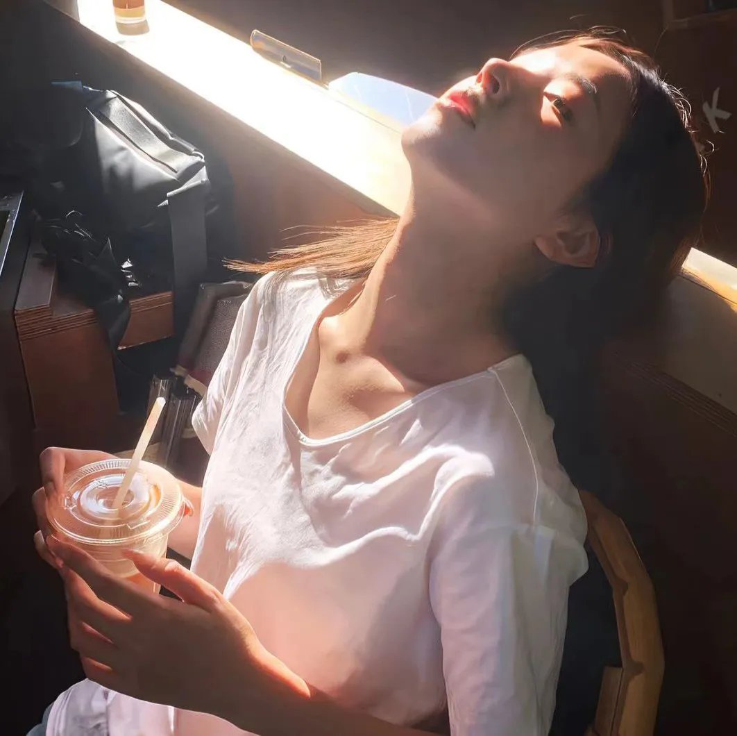 乌龙教授嗱喳招